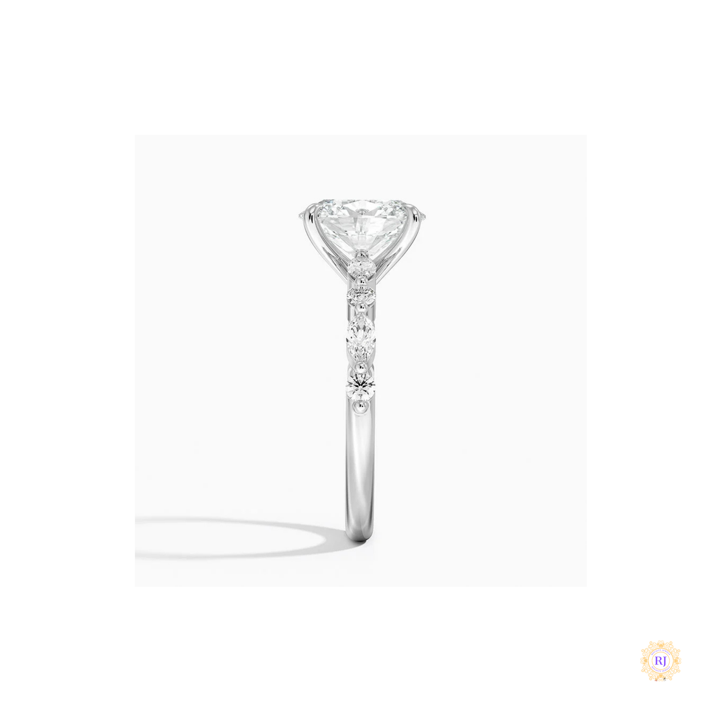 Luxury Oval-Cut Lab Diamond Ring – Fine Bridal Jewelry | Lab Grown | 14K Gold & Platinum